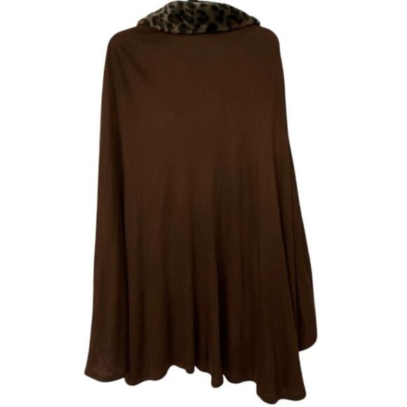 Vintage A. Brod Faux Fur Collar Swing Cape Poncho Brown Made in USA One Size - Picture 2 of 8